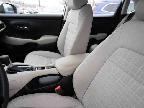 Certified 2023 Honda HR-V LX image 10