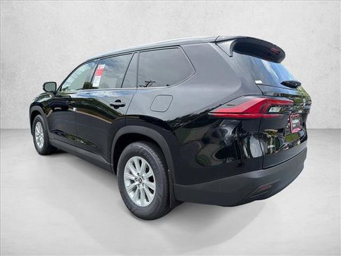 Used 2026 Toyota Grand Highlander AWD image 5