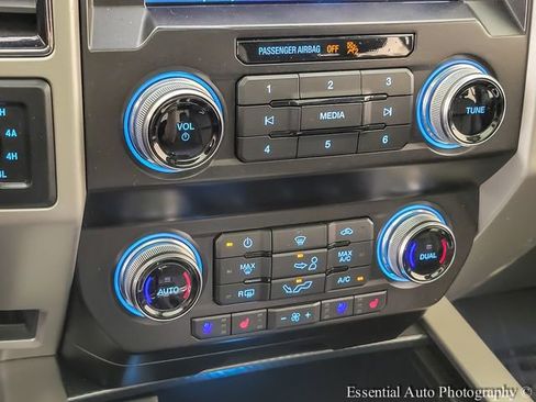 Used 2020 Ford F150 Lariat w/ Equipment Group 502A Luxury image 18