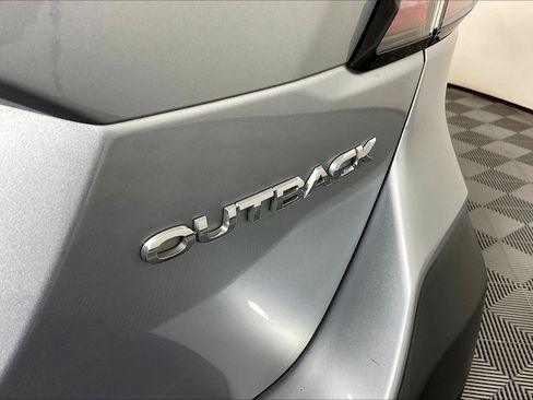 Used 2021 Subaru Outback Premium image 24