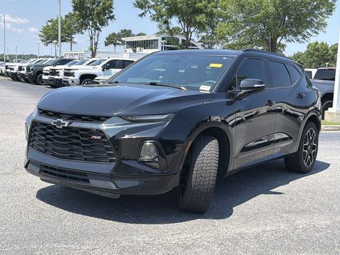 Used 2021 Chevrolet Blazer RS w/ Enhanced Convenience Package FWD image 12