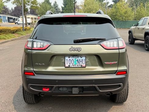 Used 2021 Jeep Cherokee Trailhawk w/ Trailer Tow Group AWD/4WD image 7