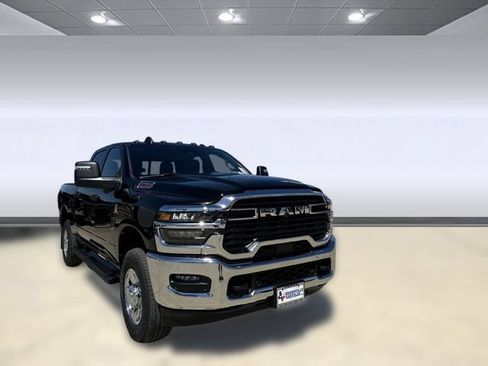 New 2025 RAM 2500 Tradesman AWD/4WD image 6