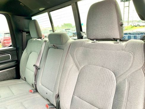 Used 2022 RAM 1500 Big Horn AWD/4WD image 14