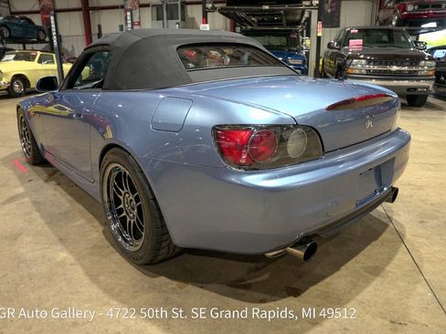 Used 2002 Honda S2000 image 22