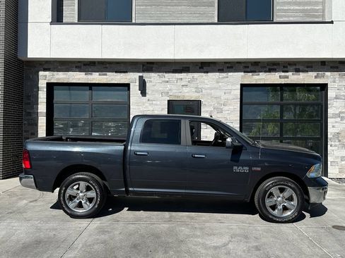 Used 2017 RAM 1500 Big Horn AWD/4WD image 2
