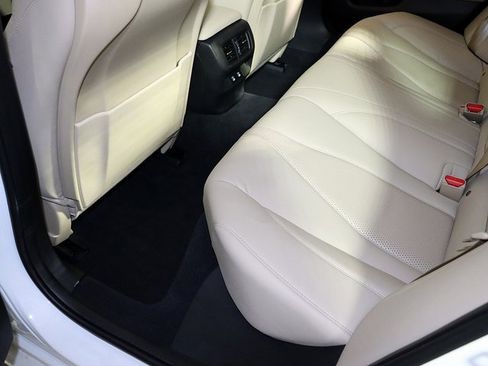 Used 2025 Acura TLX w/ Technology Package image 26