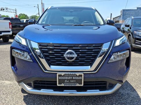 Certified 2023 Nissan Rogue Platinum w/ Platinum Premium Package AWD/4WD image 2