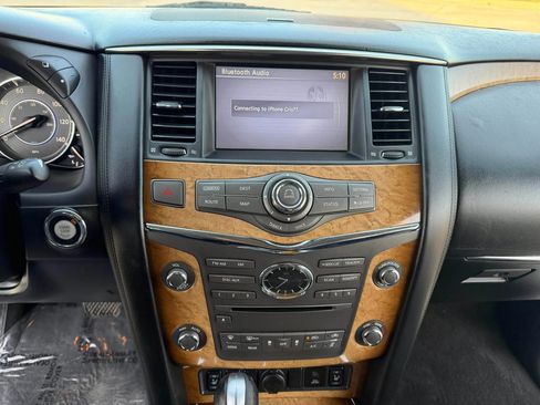 Used 2011 INFINITI QX56 4WD w/ Theater Pkg image 18
