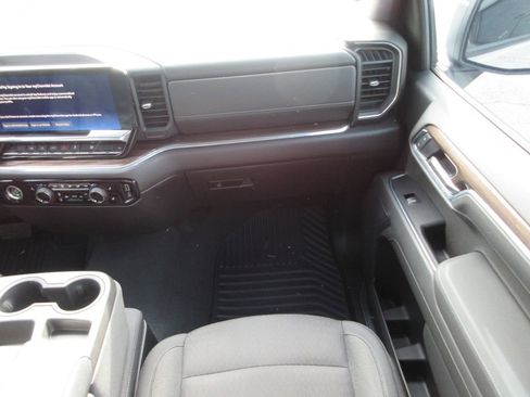 Certified 2022 Chevrolet Silverado 1500 LT image 19