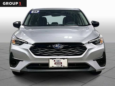 Used 2025 Subaru Impreza 2.0i image 3