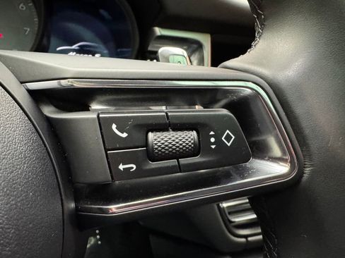 Used 2024 Porsche Macan S AWD/4WD image 16