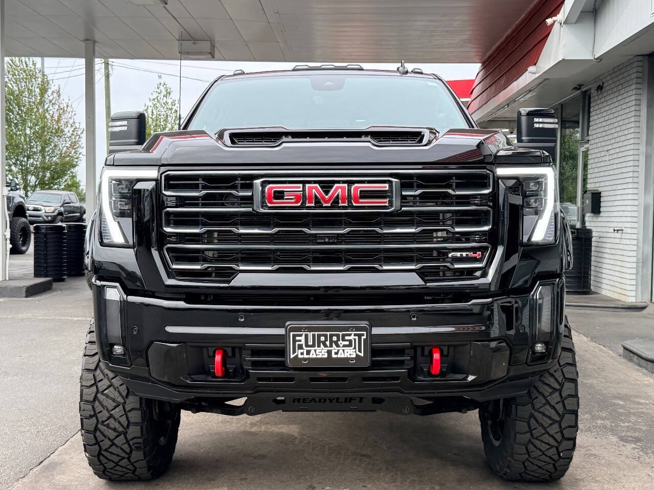 Used 2024 GMC Sierra 2500 AT4 w/ AT4 Premium Plus Package AWD/4WD image 7