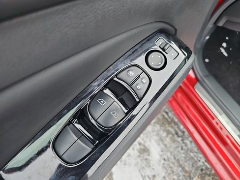 New 2025 Nissan Altima 2.5 SL image 18