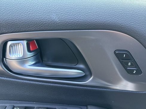 New 2026 Chrysler Pacifica Select image 9