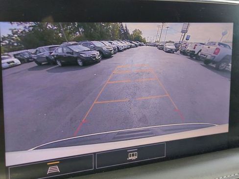 Used 2021 Chevrolet Tahoe Z71 image 15