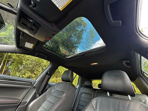 Used 2016 Volkswagen GTI Autobahn w/ Lighting Package (SEL) image 30