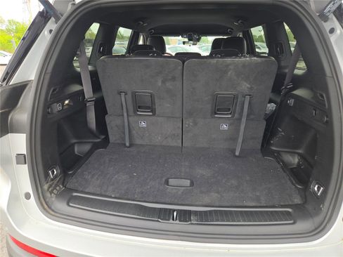 Used 2025 Jeep Grand Cherokee L Laredo image 19