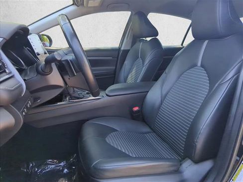 Used 2023 Toyota Camry SE FWD image 18