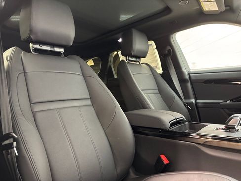 New 2026 Land Rover Range Rover Evoque S image 30