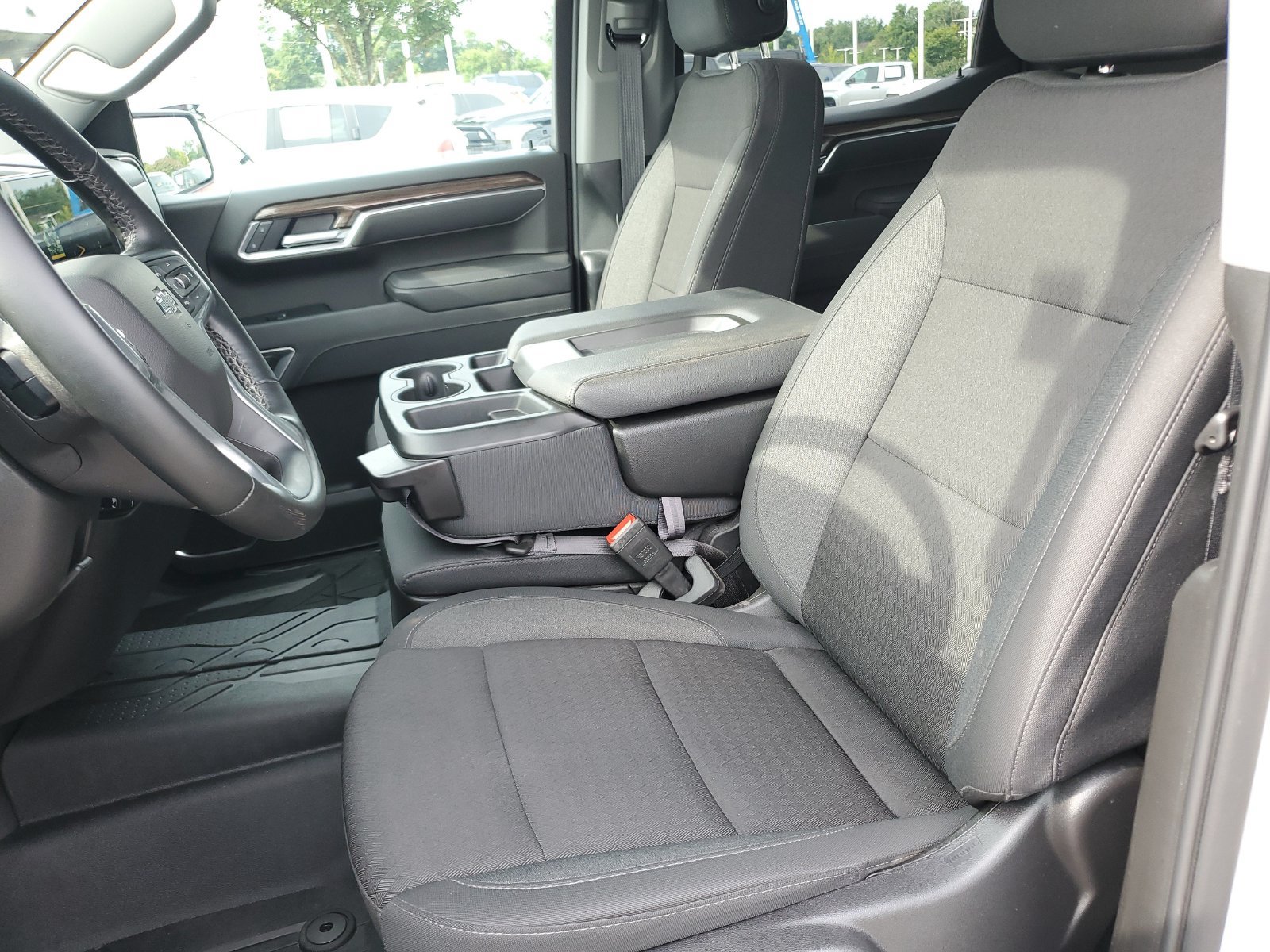 Used 2026 Chevrolet Silverado 1500 RST w/ RST Select Package AWD/4WD image 17