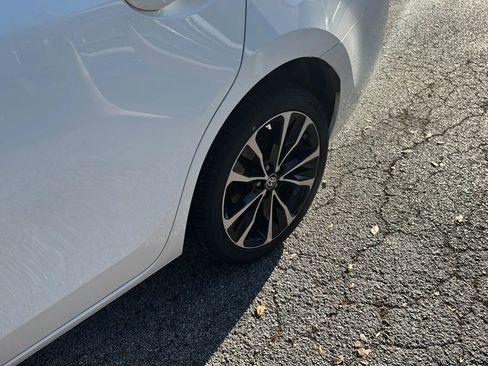 Used 2019 Toyota Corolla SE image 36