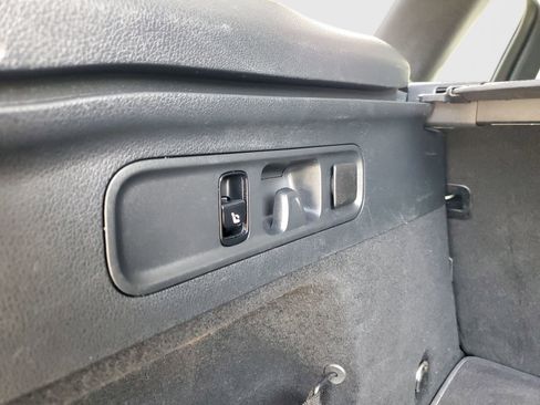 Used 2023 Mercedes-Benz GLC 300 4MATIC image 10