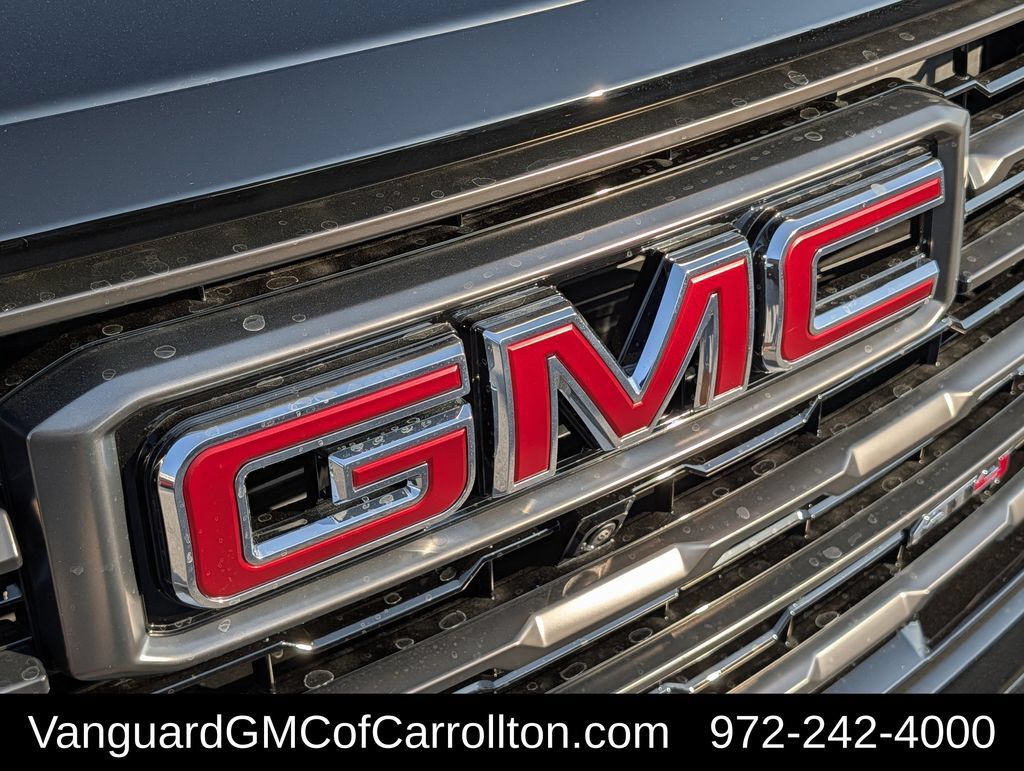 New 2026 GMC Yukon AT4 Ultimate w/ LPO, Floor Liner Package AWD/4WD image 38