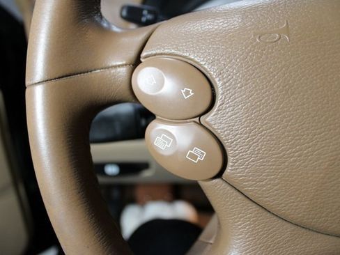 Used 2008 Mercedes-Benz E 350 E 350 image 17