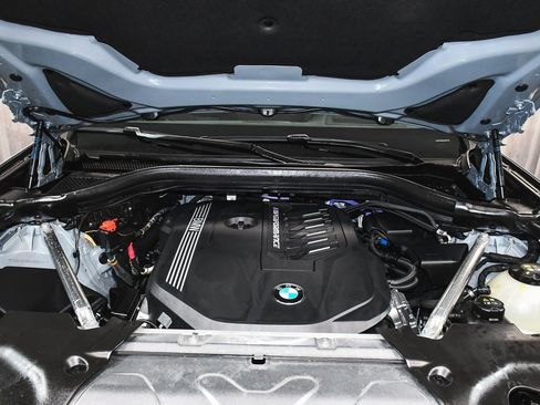 Used 2024 BMW X4 M40i w/ Premium Package image 74