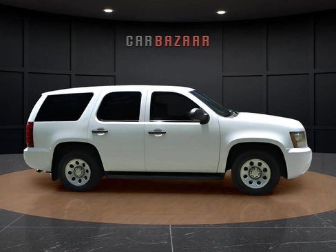 Used 2010 Chevrolet Tahoe LS w/ Interior Plus Package image 6
