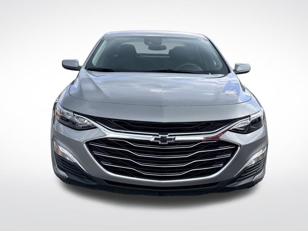 Used 2025 Chevrolet Malibu LS FWD image 9