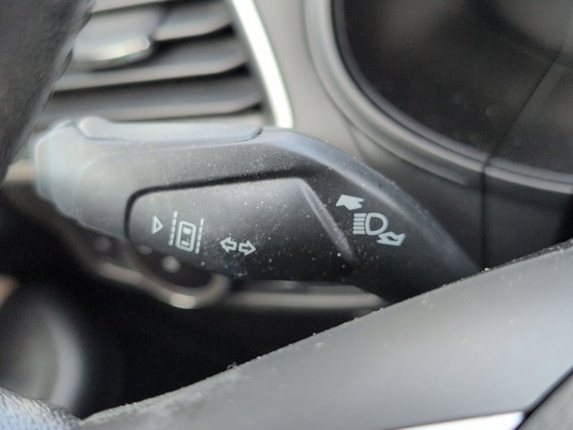 Used 2023 Ford Edge SEL AWD/4WD image 24