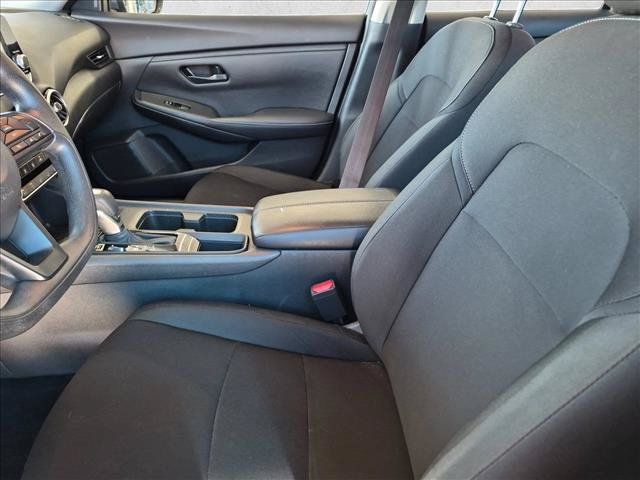 Used 2025 Nissan Sentra S FWD image 14