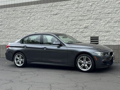 Used 2015 BMW 328i xDrive Sedan AWD/4WD image 4