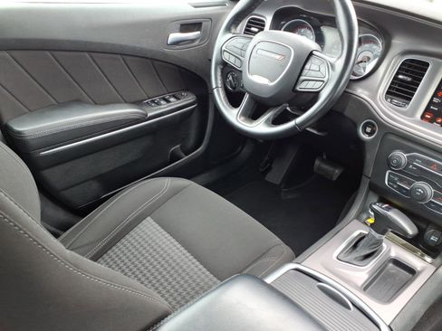 Used 2023 Dodge Charger SXT RWD image 16