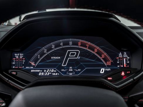 Used 2023 Lamborghini Huracan Tecnica RWD image 15