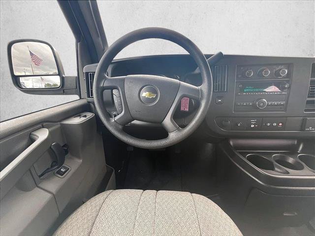 Used 2018 Chevrolet Express 3500 LT w/ LT Preferred Equipment Group RWD image 7