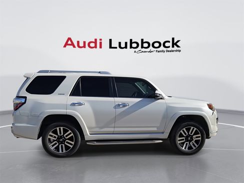 Used 2018 Toyota 4Runner Limited image 9