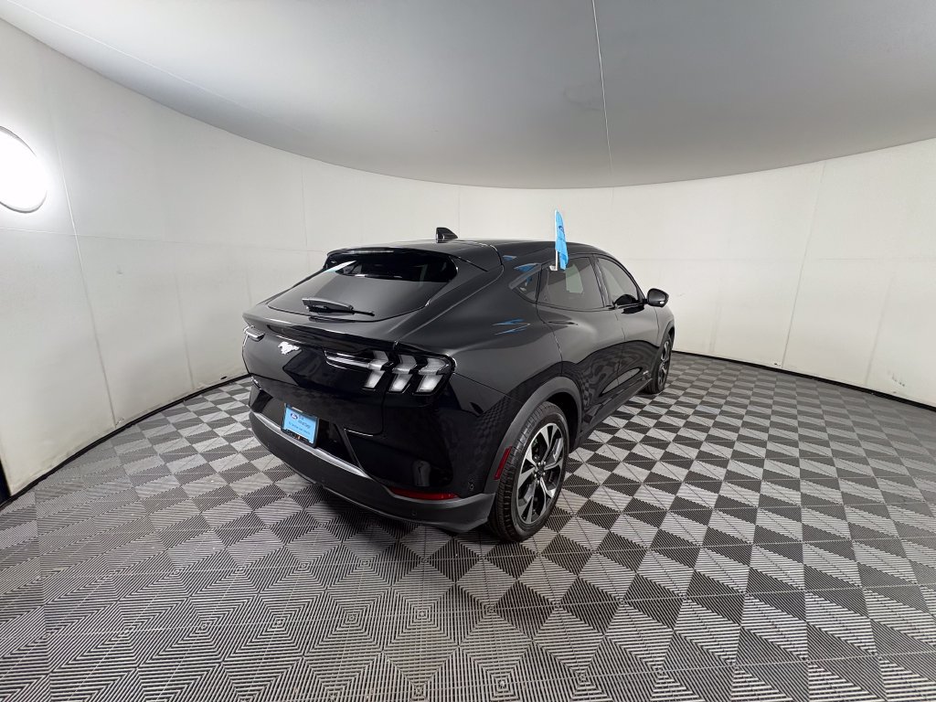 Used 2024 Ford Mustang Mach-E Select AWD/4WD image 5