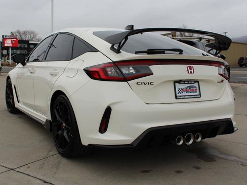 Used 2025 Honda Civic Type R image 24