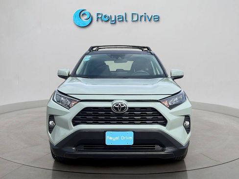 Used 2021 Toyota RAV4 XLE w/ XLE Grade Weather Package AWD/4WD image 9