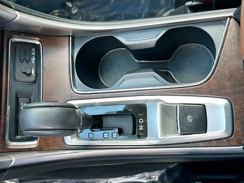 Used 2020 Subaru Ascent Touring w/ Popular Package #3 AWD/4WD image 17