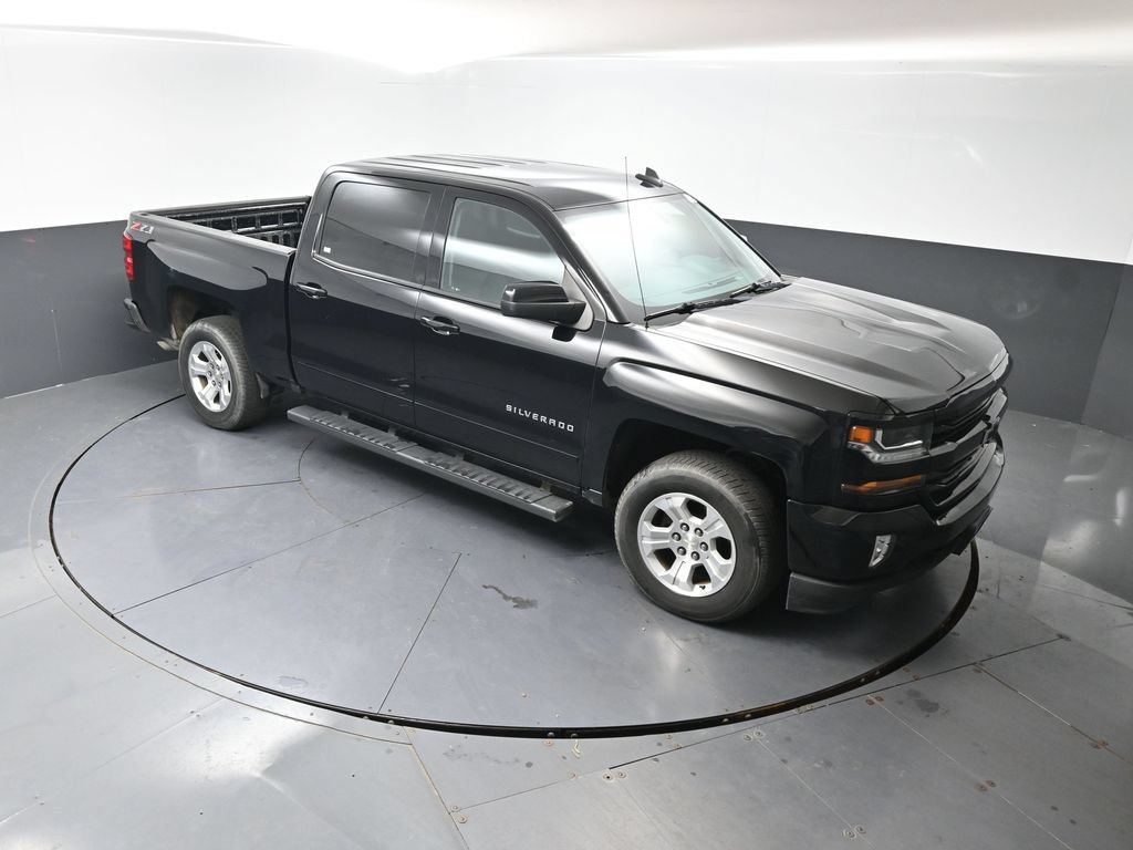 Used 2018 Chevrolet Silverado 1500 LT w/ All Star Edition AWD/4WD image 41