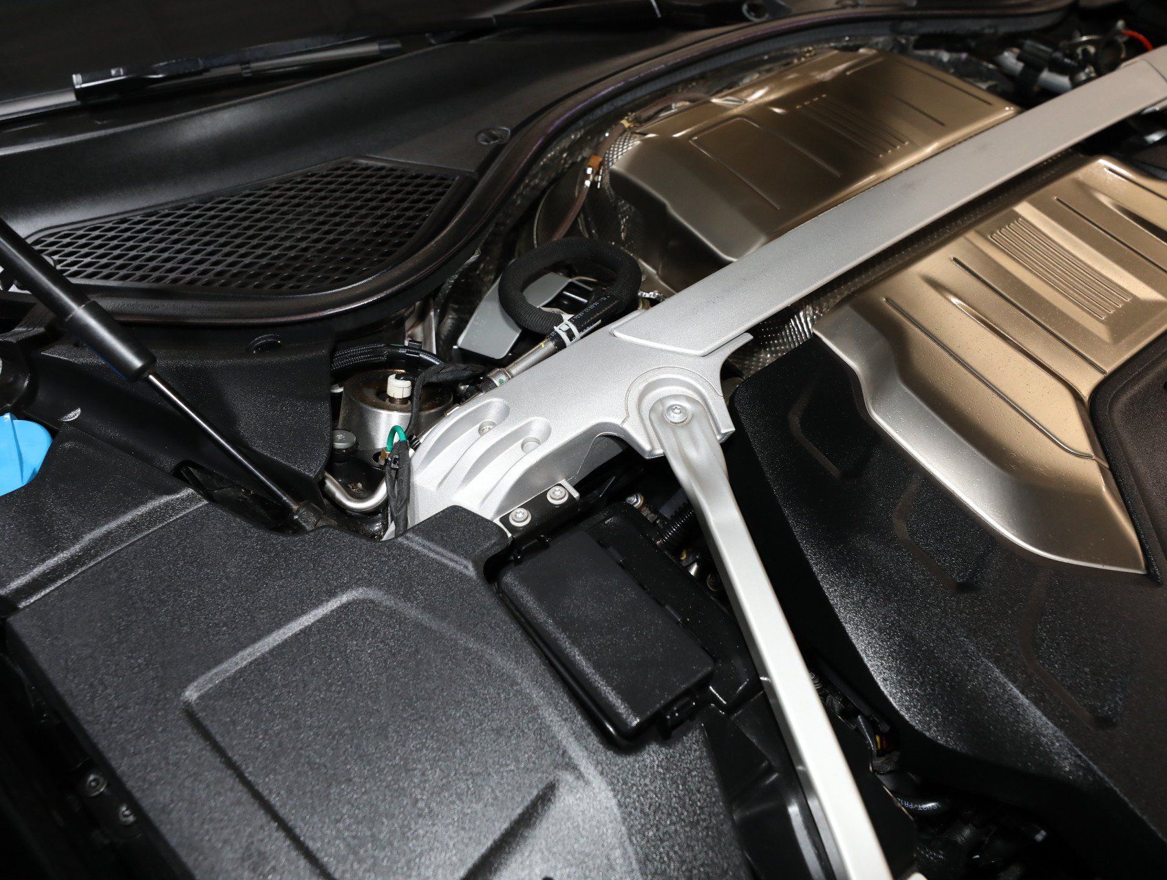 Used 2024 Bentley Continental GT Mulliner AWD/4WD image 79