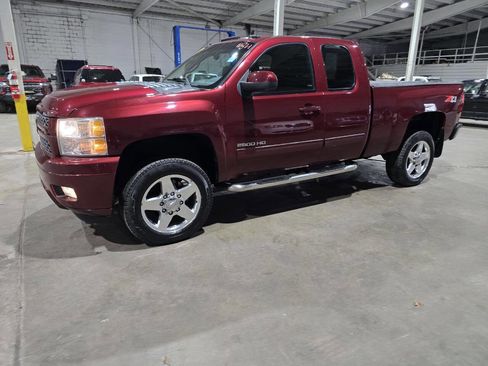 Used 2013 Chevrolet Silverado 2500 LT w/ Z71 Appearance Package AWD/4WD image 1