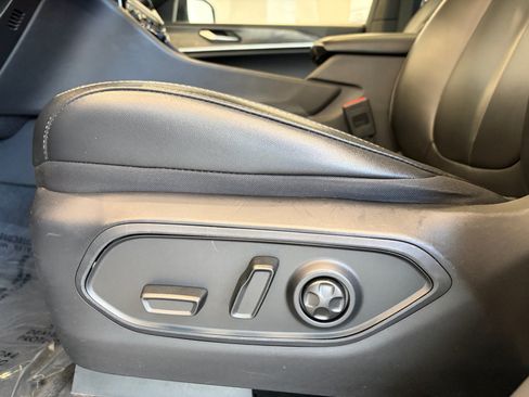 Used 2024 Jeep Grand Cherokee Limited 4xe AWD/4WD image 15