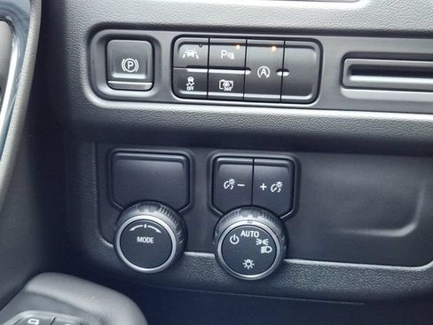 Used 2023 Chevrolet Tahoe RST w/ Luxury Package RWD image 30