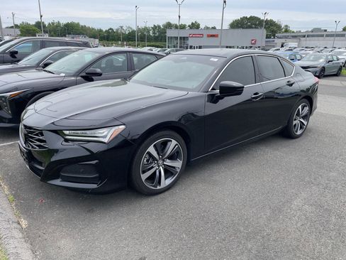 Used 2025 Acura TLX w/ Technology Package FWD image 3