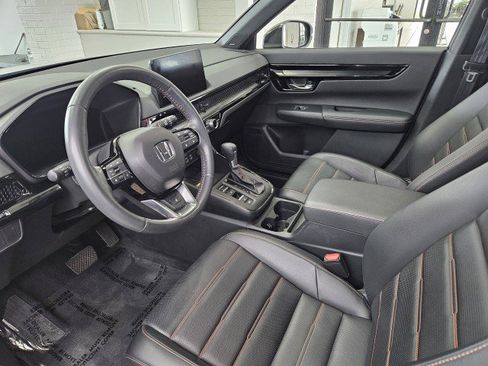 Used 2023 Honda CR-V Sport Touring image 8
